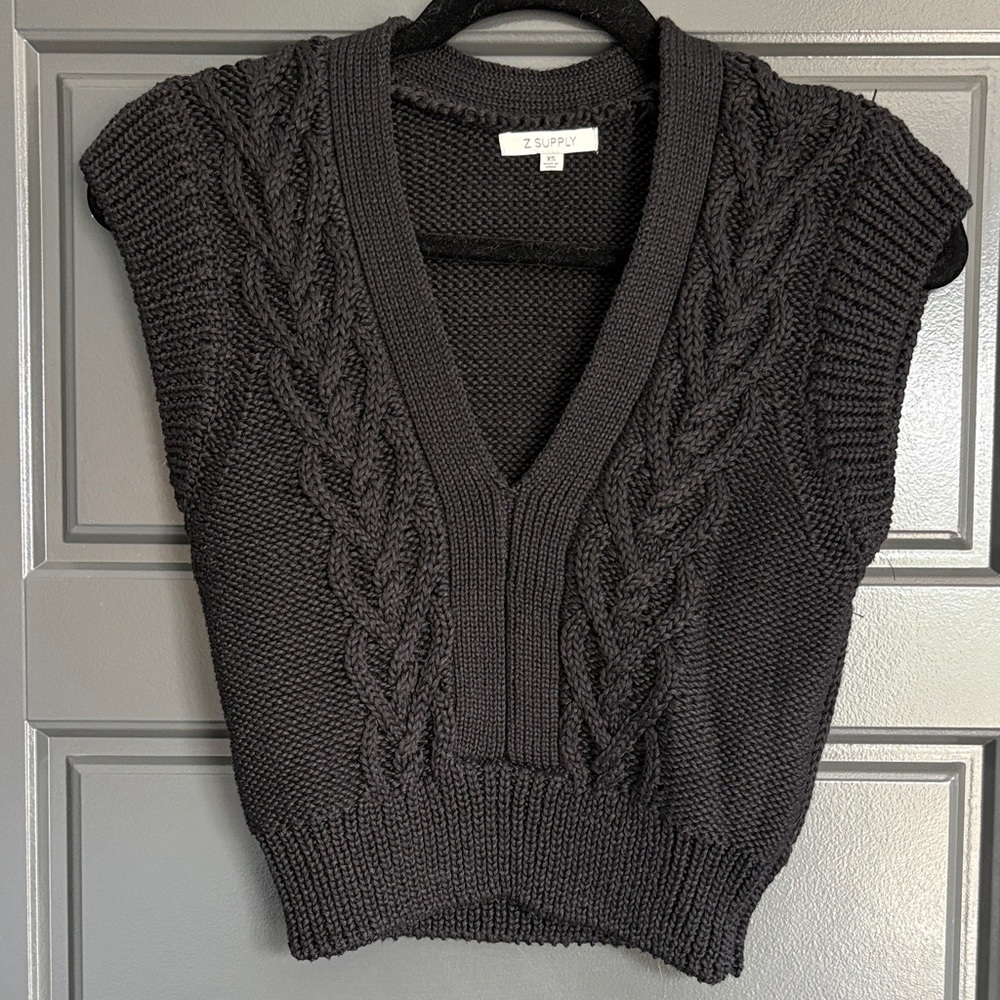 Z Supply Charcoal V-Neck Sweater Vest